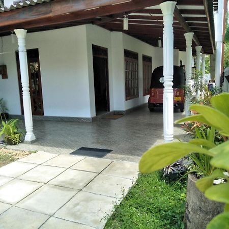 Southern Beach Surf Lodge อาฮานกามา ภายนอก รูปภาพ